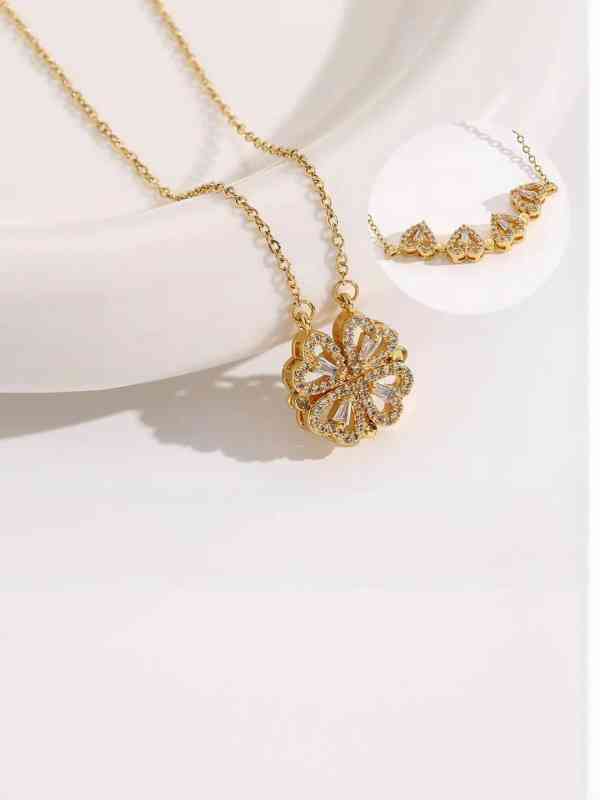 Magnetic Golden Flower Pendent - قلادة زهرة ذهبية مغناطيسية